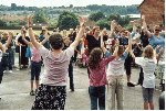 Hands up if you like YDR FM !!!

Parcroft School, Yeovil, 14-Jul-2001.
